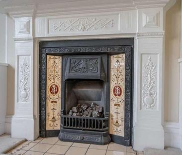 Woodside, Wimbledon, SW19 - Photo 2