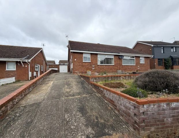 Brook Close, Carlton Colville - Photo 1