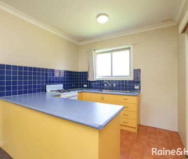 2 Bedroom Flat Close to Movies & Club - Available 12.1.2026 - Photo 6