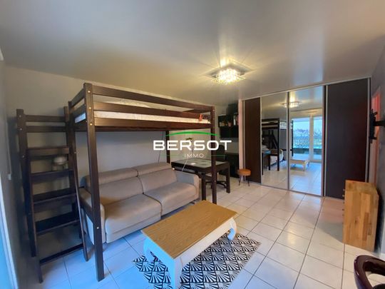 studio meublé rue de Dole - Photo 1