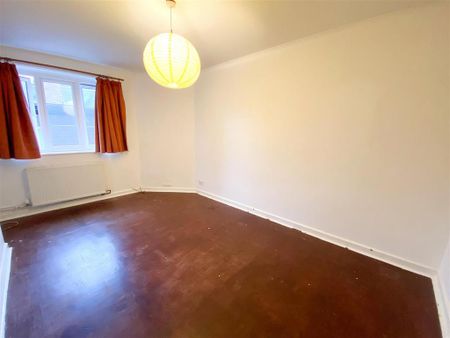 3 bedroom maisonette to rent - Photo 5
