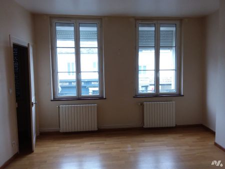 GOURNAY EN BRAY, appartement centre ville, avec garage - Photo 2