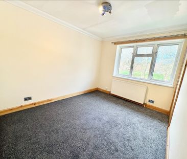 Hinkler Road, Southampton - Photo 5