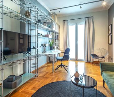 Superb 1BD Apartment in the heart of Kolonaki - Photo 2