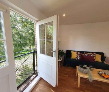 The Pines, Canterbury, CT1 - Photo 2