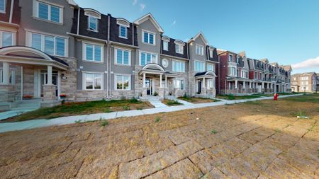 For Lease - 72 William F Bell Parkway, Richmond Hill, Ontario - Photo 3