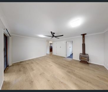 Spacious Family Home with Pool & Ducted Air for All-Season Living! - Photo 1
