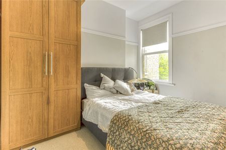 Badminton Road, Clapham South, SW12, London - Photo 5