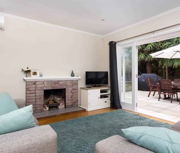 Discover Your Perfect Family Home - Photo 1