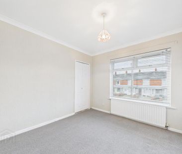 24 York Parade, Belfast, BT15 3QZ - Photo 3