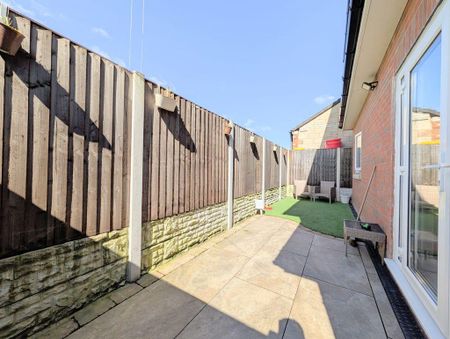 2 bedroom detached house to rent - Photo 4