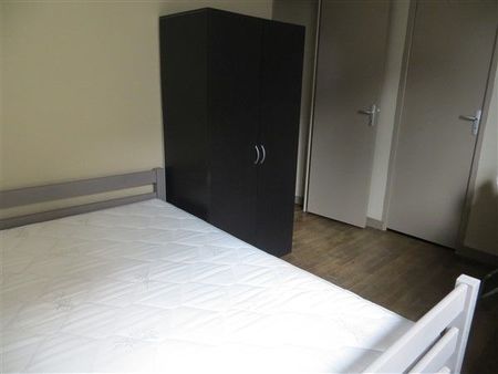 Location Appartement 2 pièces Meublé 28m² EGLETONS 19300 - Photo 2