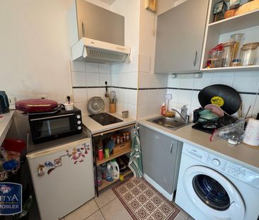Location Appartement 2 pièces 45m² POITIERS 86000 - Photo 5