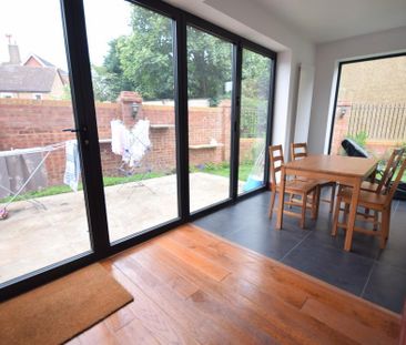 5 bedroom house share to rent - Photo 1