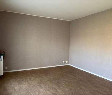 Location Appartement 4 pièces 75 m² La Châtre - Photo 3