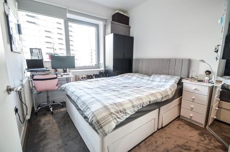 Hercules House, Botanic Square, London, E14 - Photo 4