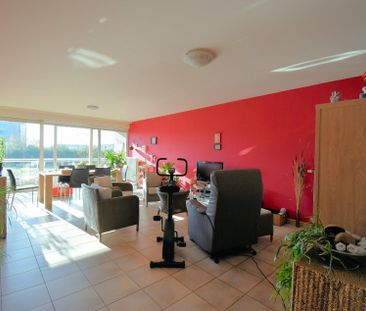 CENTRAAL GELEGEN APPARTEMENT MET TERRAS, GARAGE EN TUINZICHT - Photo 6