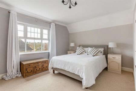 4 bedroom townhouse to rent - Photo 4