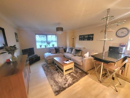 2 bedroom apartment to rent - Photo 2