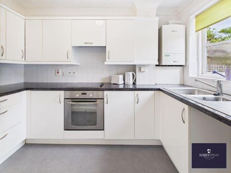 2 bedroom terraced house to rent - Photo 2