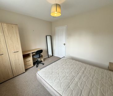 Newland Park Drive, Hull Road - P1346 - Photo 4