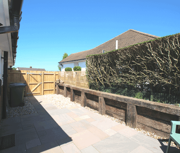 3 bedroom semi-detached bungalow to rent - Photo 4