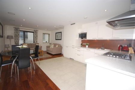 57 Custom House Residence, Belfast, BT1 3EY - Photo 2