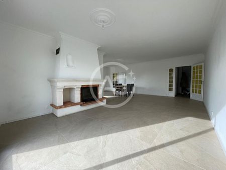 SAINT ORENS DE GAMEVILLE - MAISON T6 AVEC JARDIN ET GARAGE - 150M2 - Photo 2