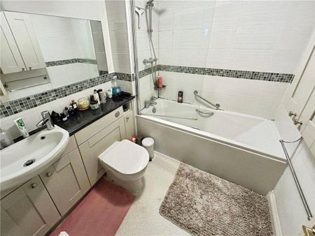 2 bedroom apartment to rent - Photo 5