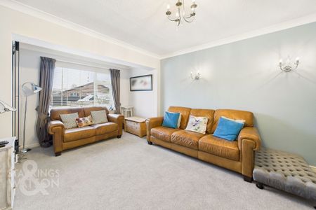 Borton Road, Blofield Heath, Norwich - Photo 4