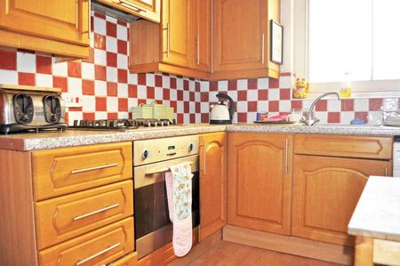 Bethnal Green Road, London, E2 - Photo 5