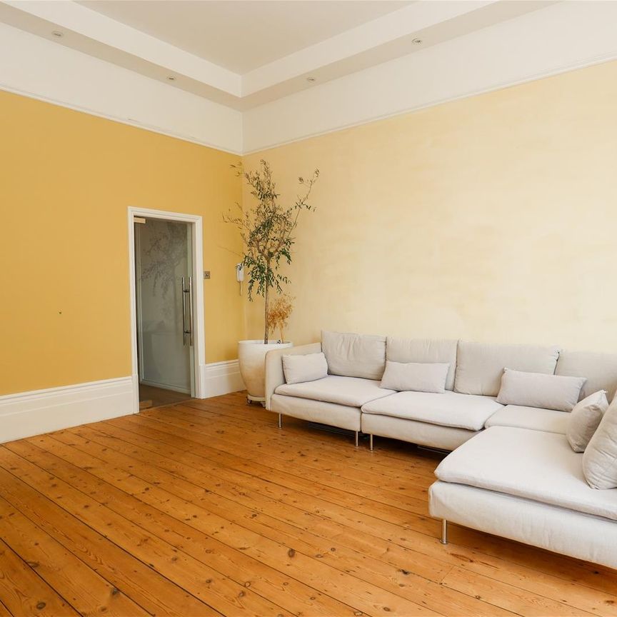 Warrior Gardens, St Leonards On Sea - Photo 1