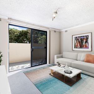 2/86 Lagoon Street - Photo 2