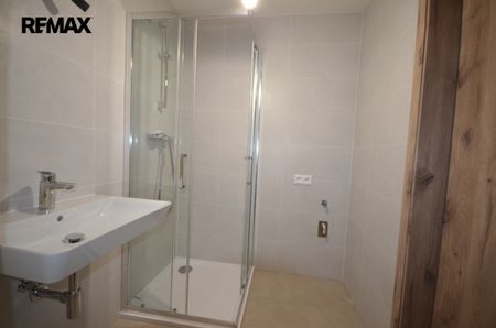 Pronájem bytu 1+kk a garsoniéry 30 m², Jáchymovská 1335, Praha - Photo 3