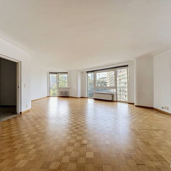Appartement te huur - Photo 1