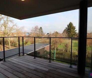 Recent 2 slpk-appt. met terras en autostaanplaats - Photo 1