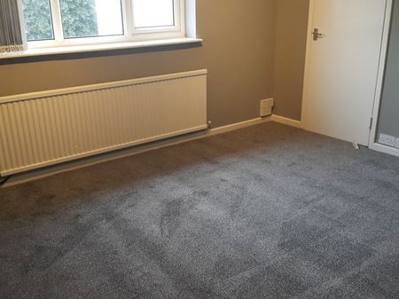 2 Bed Flat, Beech Avenue, NG9 - Photo 2