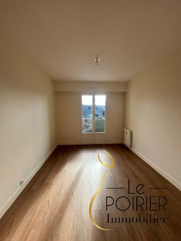 Location Appartement 4 pièces 74m² - Photo 5
