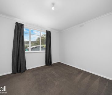 Beautifully presented 3 Bedroom Home Montagu Bay! - Photo 5