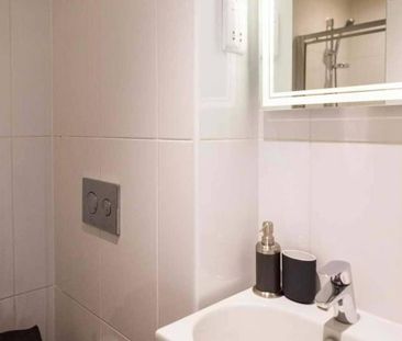 Studio to rent - Photo 3