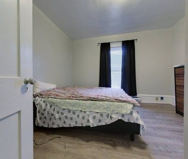 For Lease - 15 1/2 Forin Street, Belleville, Ontario - Photo 5