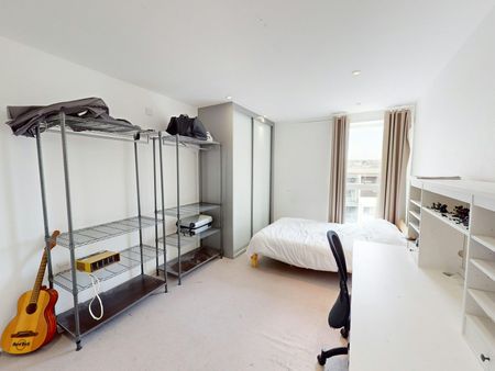 Apartment to rent on - Photo 4