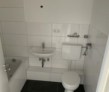 Ein toller Wohnungsschnitt unserer 2-Zimmer Wohnungen im Erdgeschoss - Photo 2