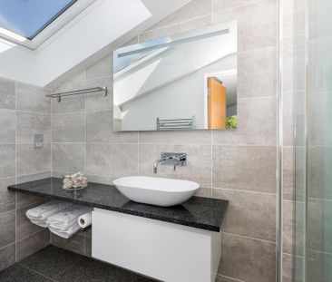 4 bedroom townhouse to rent - Photo 5