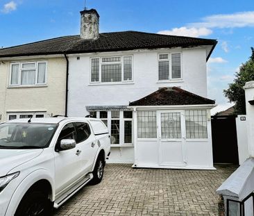 3 bedroom semi-detached house to rent - Photo 2