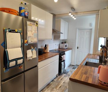 Glaisdale Road, Bristol - Photo 6