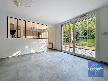 House - Photo 5