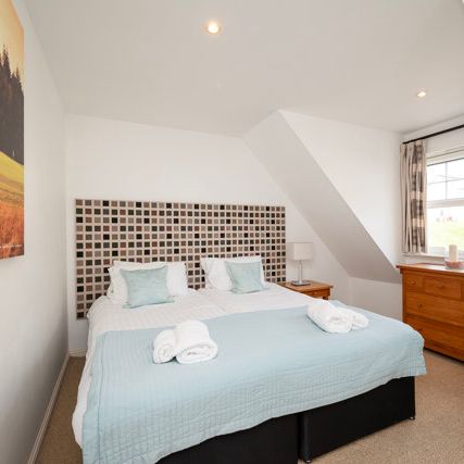 3 Queens Court, AB31 4GD, Banchory - Photo 1