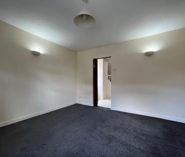 1 bedroom terraced house to rent - Photo 4