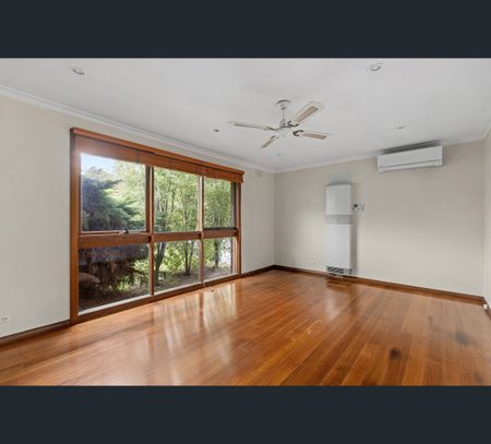 3/3 Braeside Avenue, Ringwood East, Vic 3135 - Photo 2